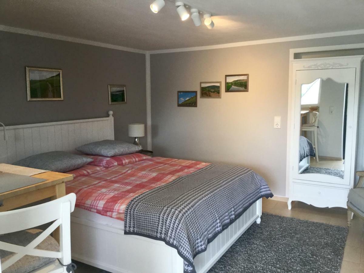 Ferienwohnung Scheib Бад Собернхайм Екстериор снимка